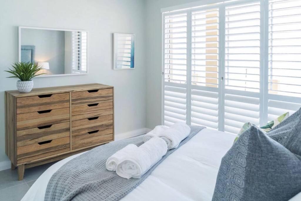Waterfront Getaway, 2 Bedroom Seaside Bliss Umdloti Exterior photo